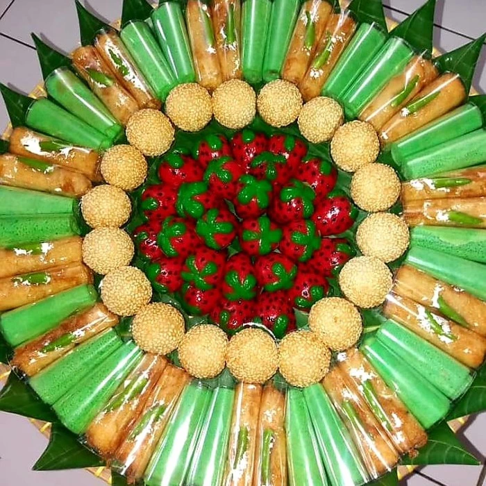 Kue Tampah Kue Jajanan Pasar 1