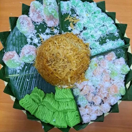 Kue Tampah Kukusan 1